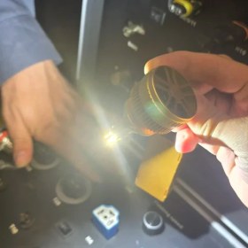 تصویر هدلایت میباخ پرو 