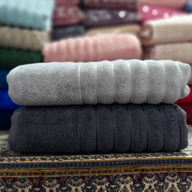 تصویر حوله حمام آذرریس موج طوسی حوله حمامی آذرریس موج طوسی تیره و طوسی روشن