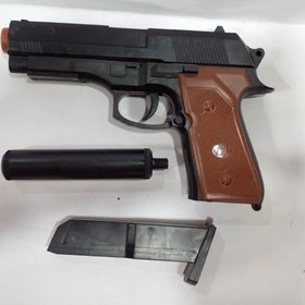 تصویر تفنگ ساچمه‌ای صدا خفه کن اسباب بازی 