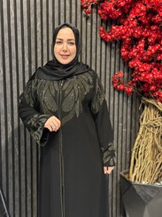 تصویر مانتو عبایی الا کد ۵۵۶ سایز ۵۲ تا ۵۸ 