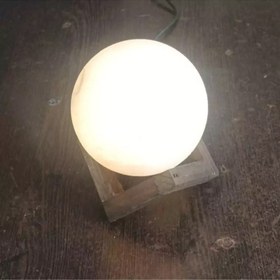 تصویر گوی نمک چراغ دار 