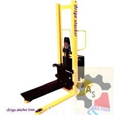 تصویر استاکر برقی۳ تن ۲ متر آریا استاکر Electric Stacker 3 tons 2M