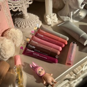 تصویر لیپ گلاس rhode 