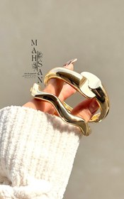 تصویر دستبند بنگل فشن رنگ گلد طرح حلقه دو موج 