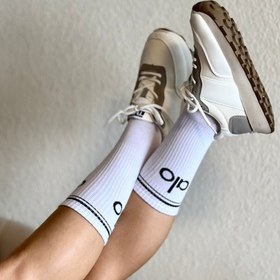 تصویر اسنیکرز لژدار رنگو 