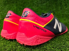 تصویر کتونی کفش استوک ریز چمنی اورجینال نیو بالانس 45 Football shoes