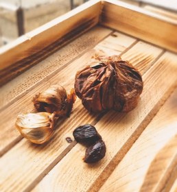 تصویر سیر سیاه ۱۷۰ گرمی 