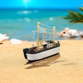 تصویر ماکت چوبی قایق اتاق دار 9cm 