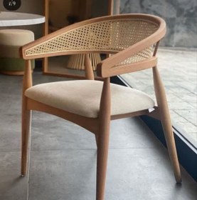 تصویر صندلی ناهارخوری 