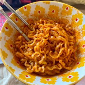 تصویر نودل چهار پنیره 