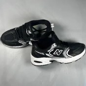 تصویر کتانی نیو بالانس مدل 530 