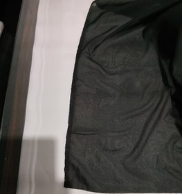 تصویر لایی چسب حریر مشکی 