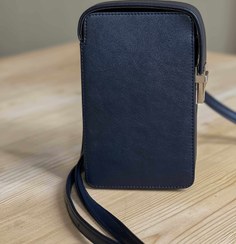 تصویر کیف چرم مصنوعی "دومینو" 