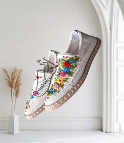 تصویر گیوه فانتزی گل بهاری 