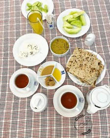 تصویر سفره ریشه دار سنتی یزدی Traditional tablecloth