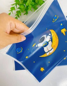 تصویر پوشه a5 فضانورد 