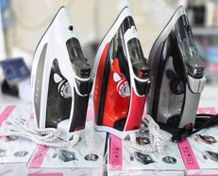 تصویر اتو بخار دسینی مدل 5523 ظرفیت ۰.۳ لیتر 