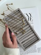 تصویر گردنبند حروف 