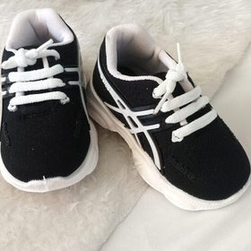 تصویر کفش اسپرت 