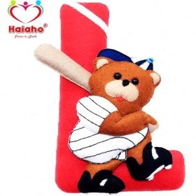 تصویر آویز نام کودک هیاهو مدل L-05 