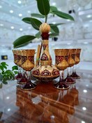 تصویر ست تنگ و جام کریستال طلاکوب طرح ونوس رنگ قرمز مجموعه 8 پارچه 