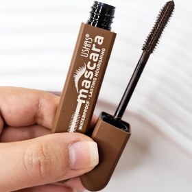 تصویر ریمل قهوه ای brown mascara