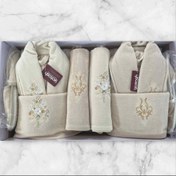 تصویر سرویس حوله پالتویی یاتاش طرح گلدوزی رنگ کرم نسکافه ای 