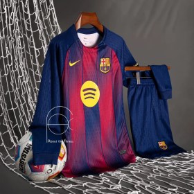 تصویر پیراهن بارسلونا آستین بلند ۲۰۲۶ کیفیت ویژه 