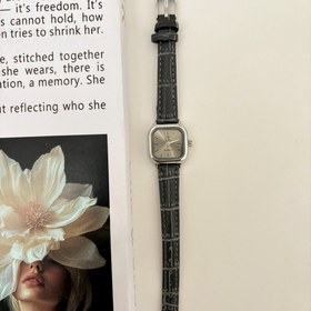 تصویر ساعت مچی اولیا 