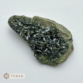 تصویر سنگ اپیدوت طبیعی 135 گرم 