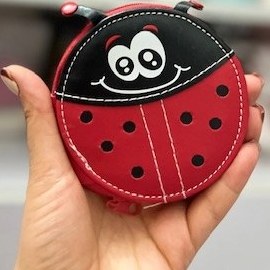 تصویر ست مانیکور - کفشدوزکی 