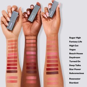 تصویر رژلب کوزاس 