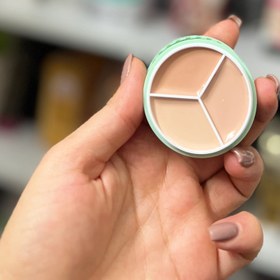 تصویر کانسیلر پالت 