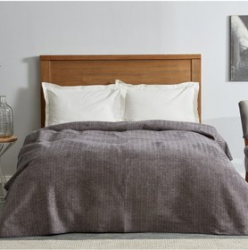 تصویر پتو دو لایه طرح هارینگبون کتان سندرا خاکستری برند karaca home Sandra Double Herringbone Patterned Cotton Blanket Gray