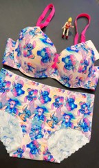 تصویر شورت و سوتین 