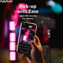 تصویر نور ویدیویی aputure 