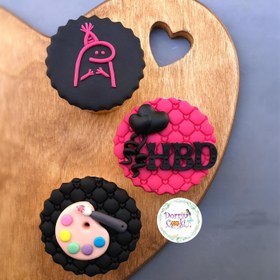 تصویر کاپ کیک تولد نقاش 