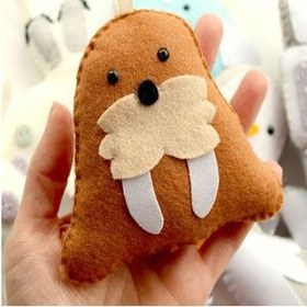 تصویر آویز تزیینی کودک هیاهو مدل Ice Pole 