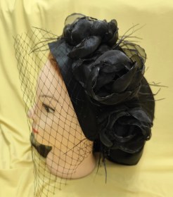 تصویر توربان مشکی گل حریر 