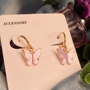 تصویر گوشواره پروانه صورتی مینیمال 