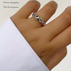 تصویر انگشتر چندقلبی جواهری دخترانه مدل مینیمال Heartshape ring