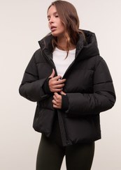 تصویر پافر زنانه Stradivarius Basic hooded puffer jacket 