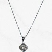 تصویر گردنبند زنانه نقره ایتالیایی مدل ونکلیف تمام نقره نماد اصالت و ظرافت 