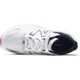 تصویر کفش پیاده روی نیوبالانس فیولسل سفید صورتی New Balance Fuelcell Propel V3 White Pink 