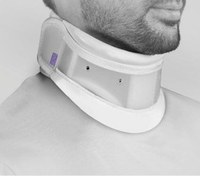 تصویر گردن بند طبی سخت ورنا مدل V103 سایز Medium 