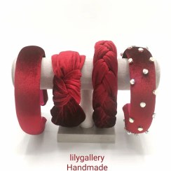 تصویر تل مخمل زرشکی دونه اناری(با اسکرانچی سِت) 