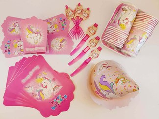 تصویر تم تولد تک شاخ یونیکورن 