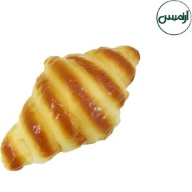 تصویر نان کروسان مصنوعی 