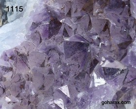 تصویر سنگ زینتی آمیتیست 