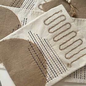 تصویر کوسن بوهو دستدوز 